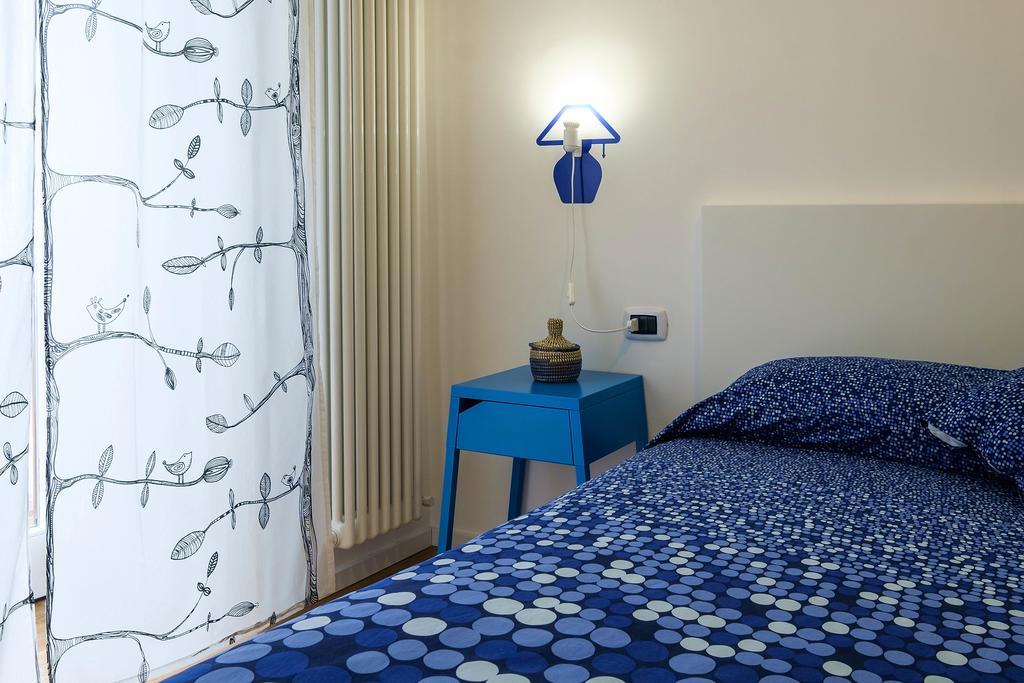 פלרמו Mad Bed & Breakfast חדר תמונה