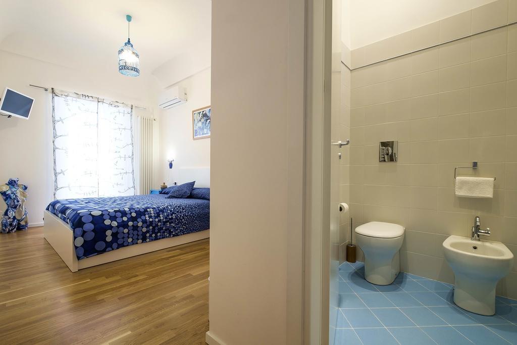 פלרמו Mad Bed & Breakfast חדר תמונה
